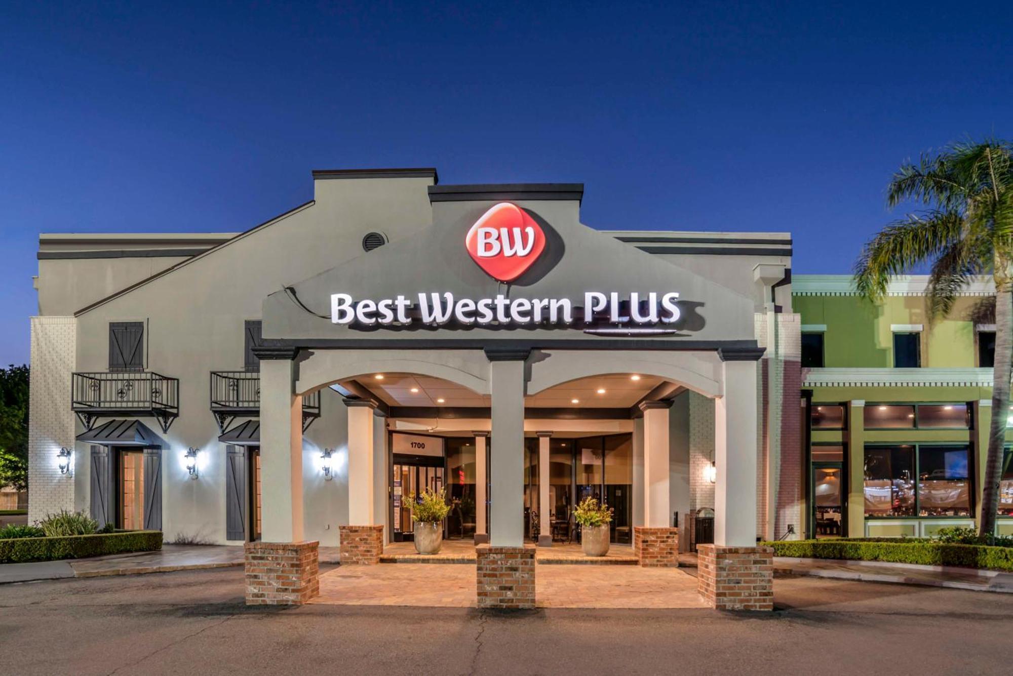 Best Western Plus Westbank Harvey Exterior foto