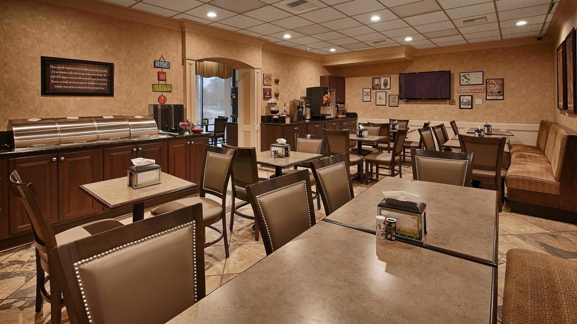 Best Western Plus Westbank Harvey Exterior foto
